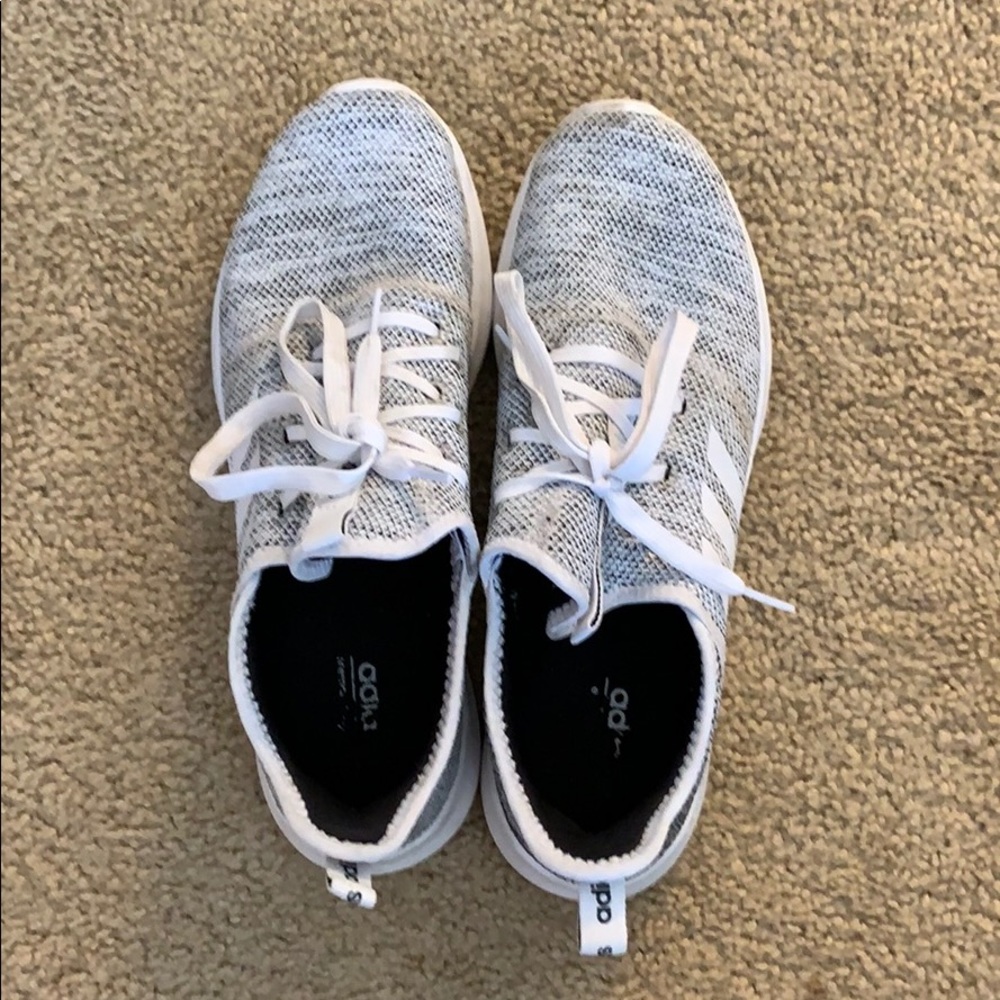 Adidas Tennis Shoes